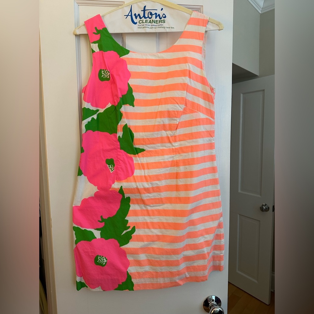 Excellent Condition Lilly Pulitzer Striped Orange & Pink Floral Dress